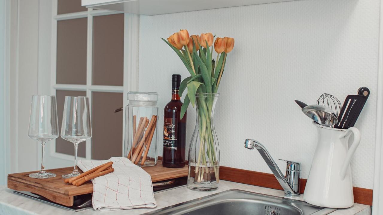 Villa Herkules - Privates Apartment Am Waldrand Mit Smart Tv Und Kostenlosen Parkplaetzen Kassel Kültér fotó